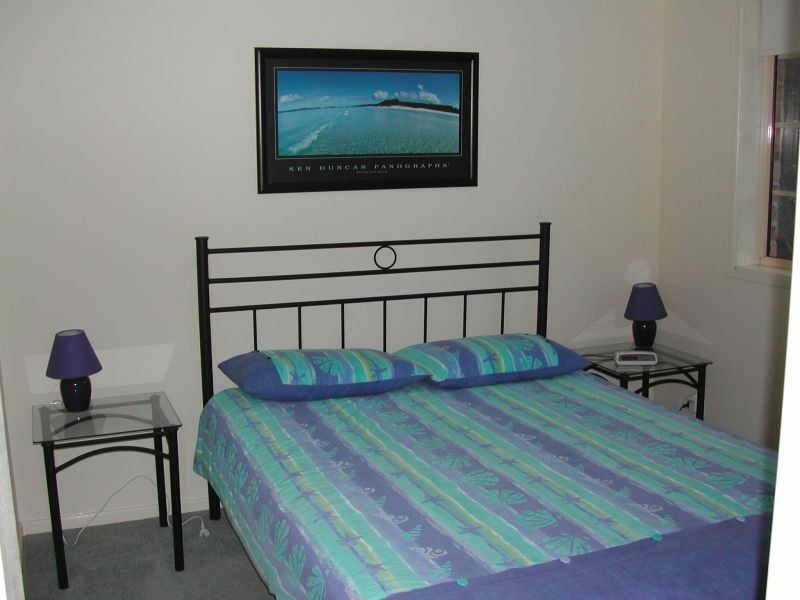 1/7 Crystal Cl  FINGAL BAY 8