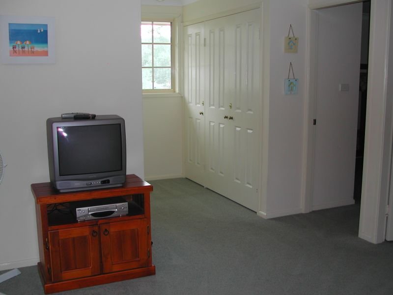 1/7 Crystal Cl  FINGAL BAY 11