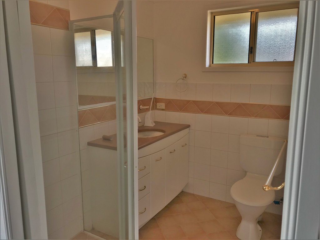 1/7 Crystal Cl  FINGAL BAY 7