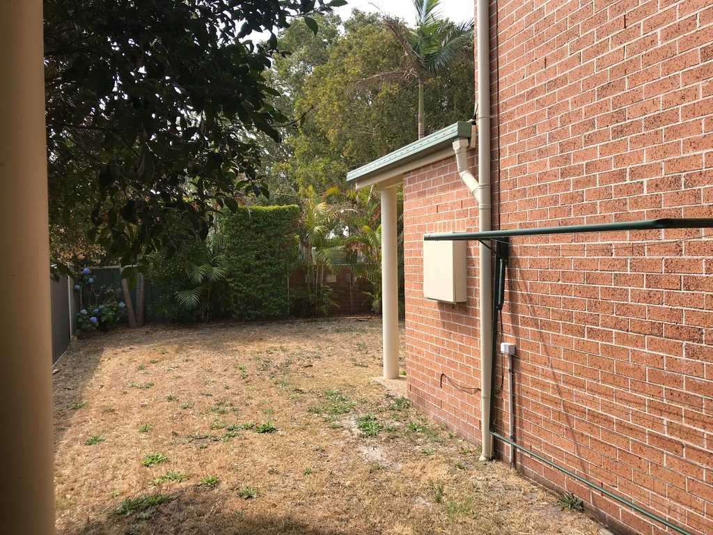 1/7 Crystal Cl  FINGAL BAY 17