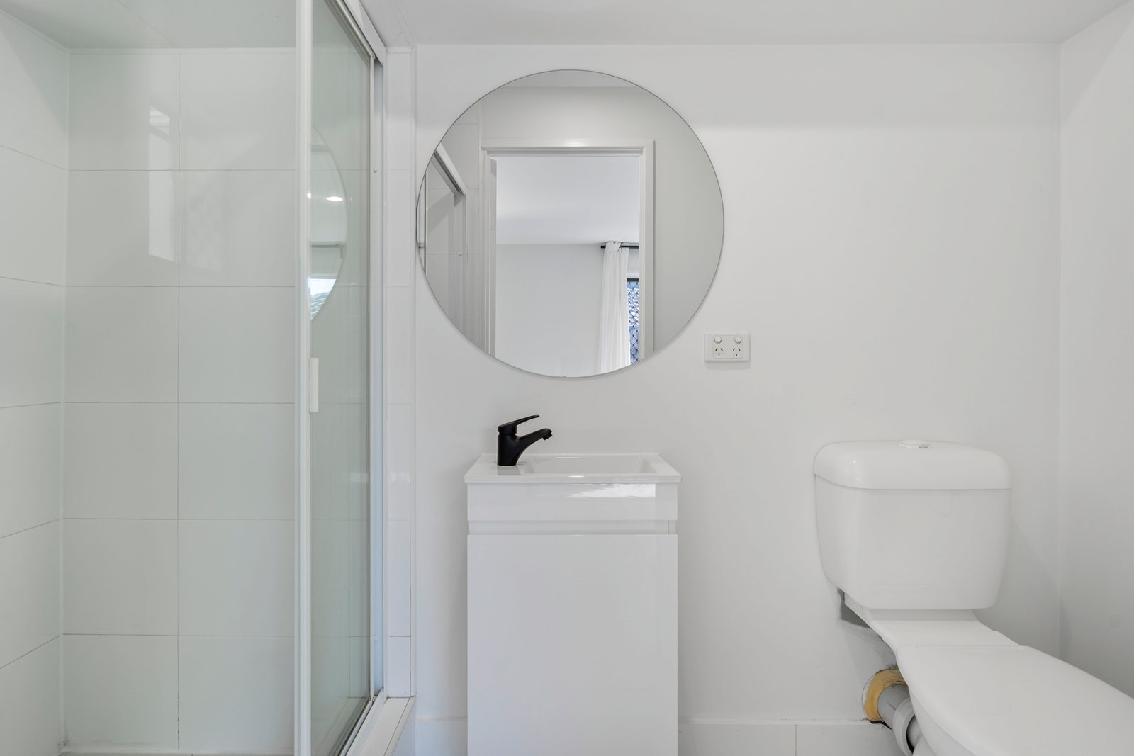 17 Darling Crescent MOLENDINAR 16