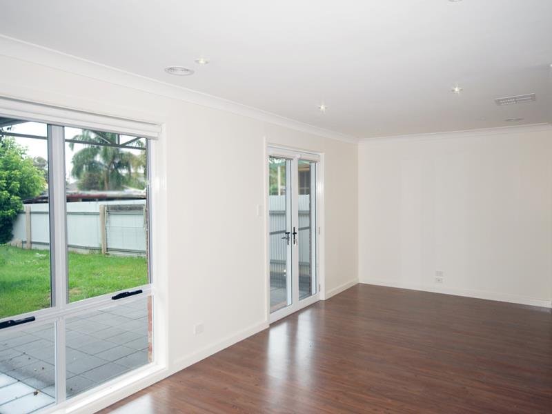 17 Darlow Street WAGGA WAGGA 2