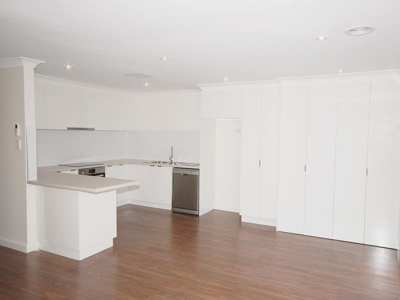 17 Darlow Street WAGGA WAGGA 4