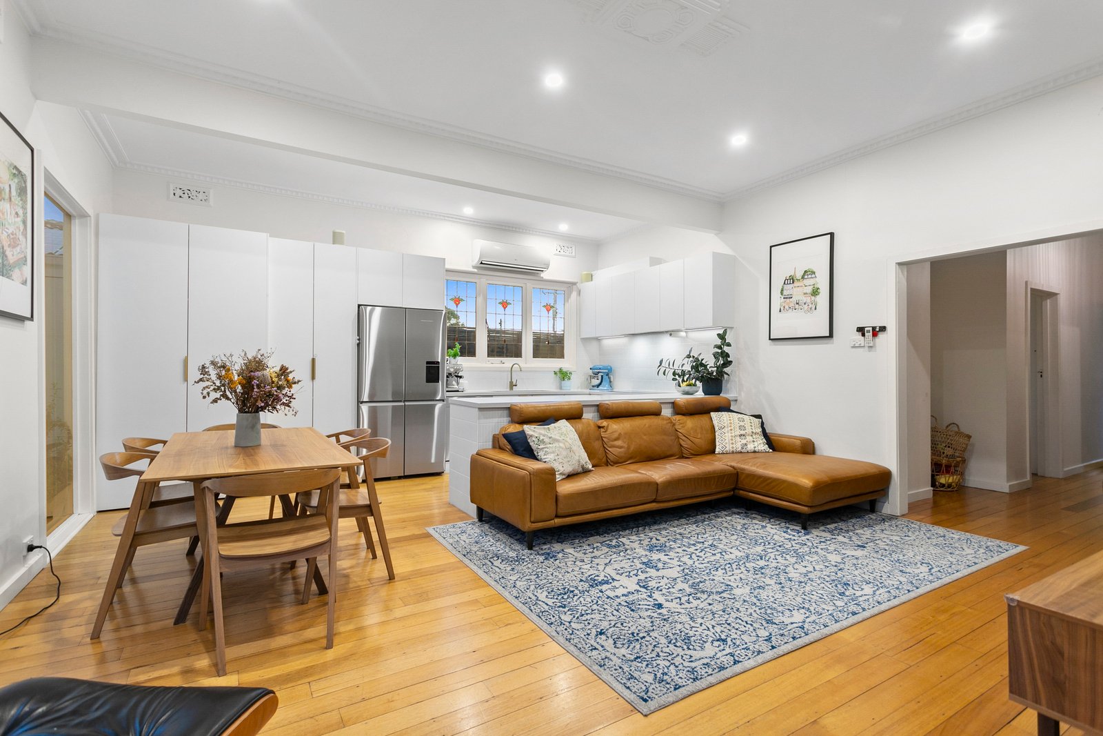 Gallery: 17 Dawson Avenue