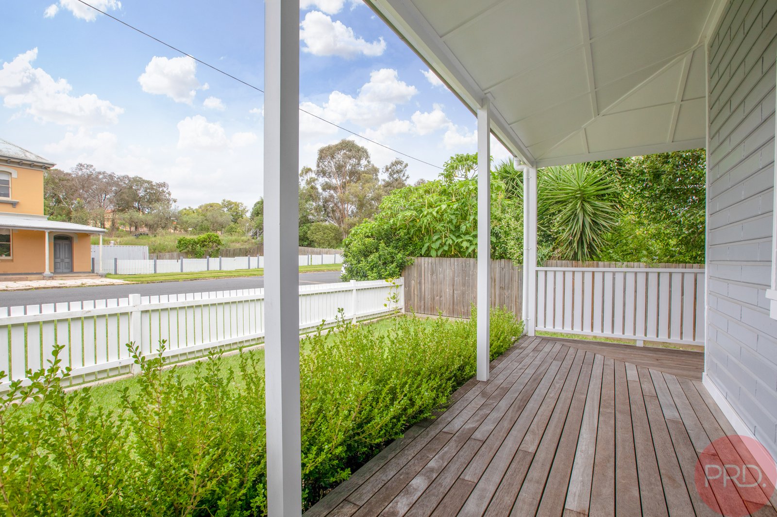 17 Day Street EAST MAITLAND 4