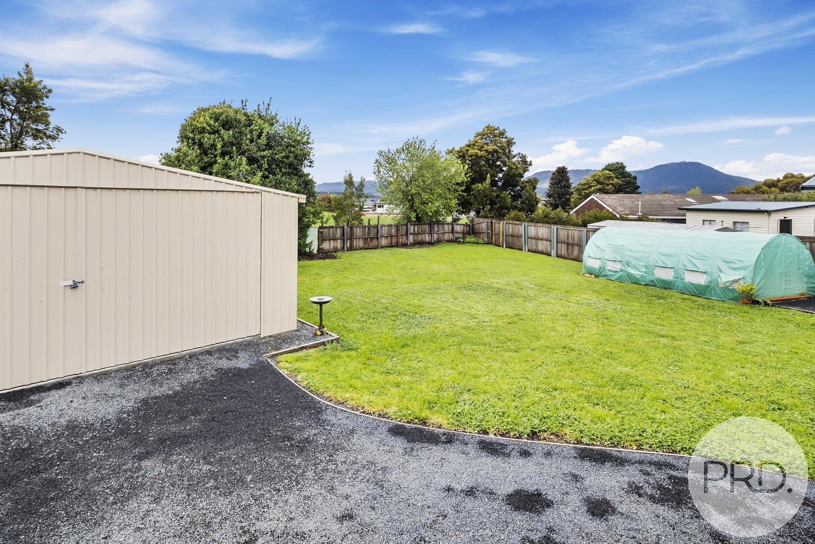 17 Dempster Street CLAREMONT 19