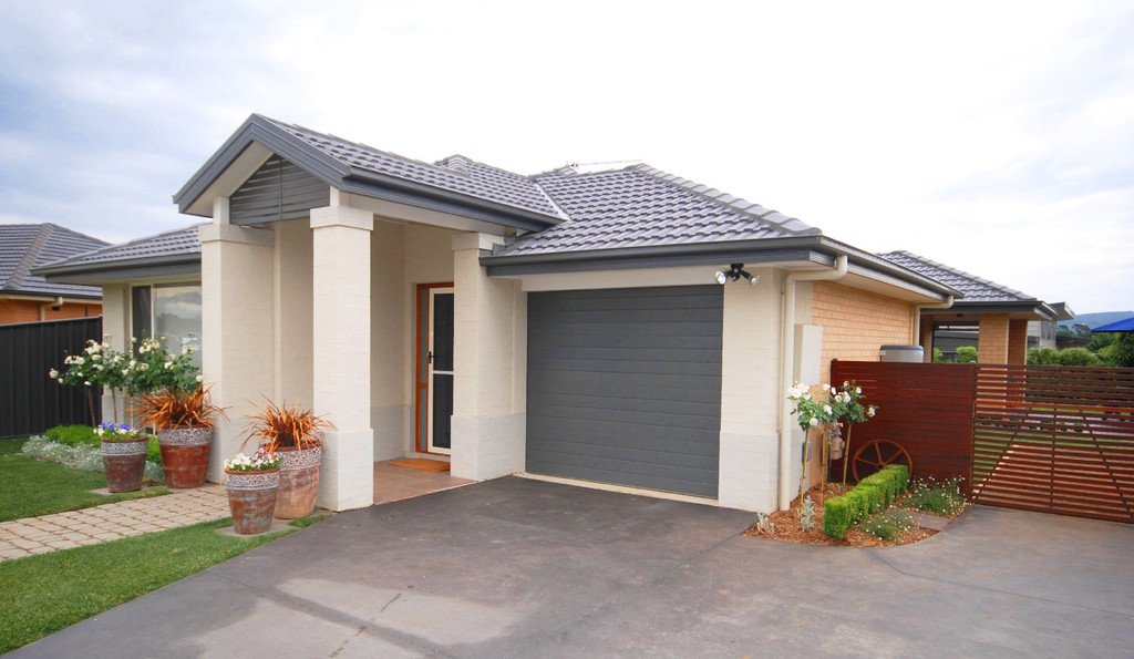 17 Deniston CCT  BUNGENDORE 4