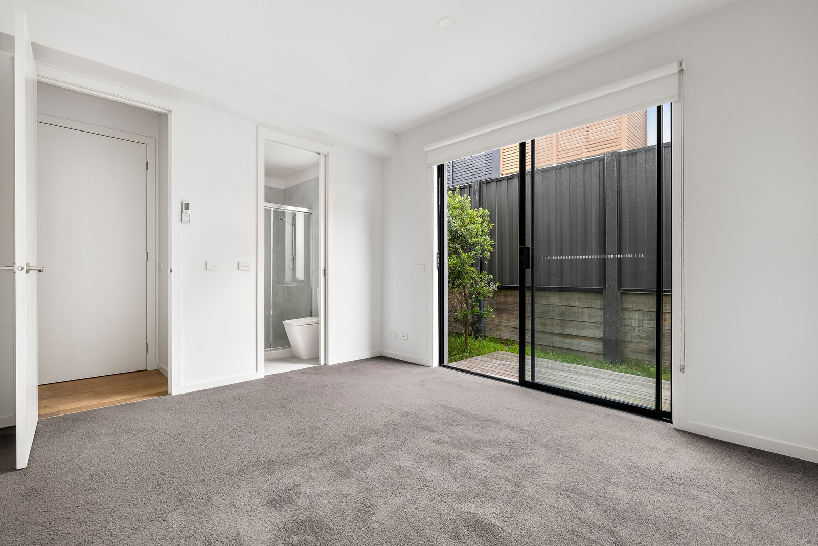 Gallery: 17 Dennington Lane