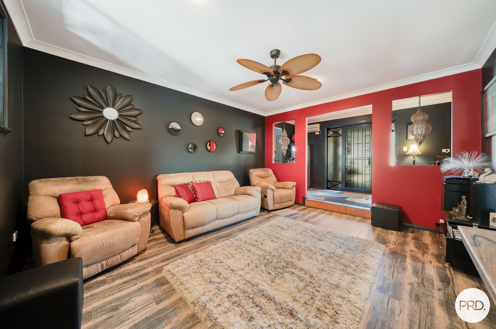 17 Diamentina Way LAKEWOOD 4