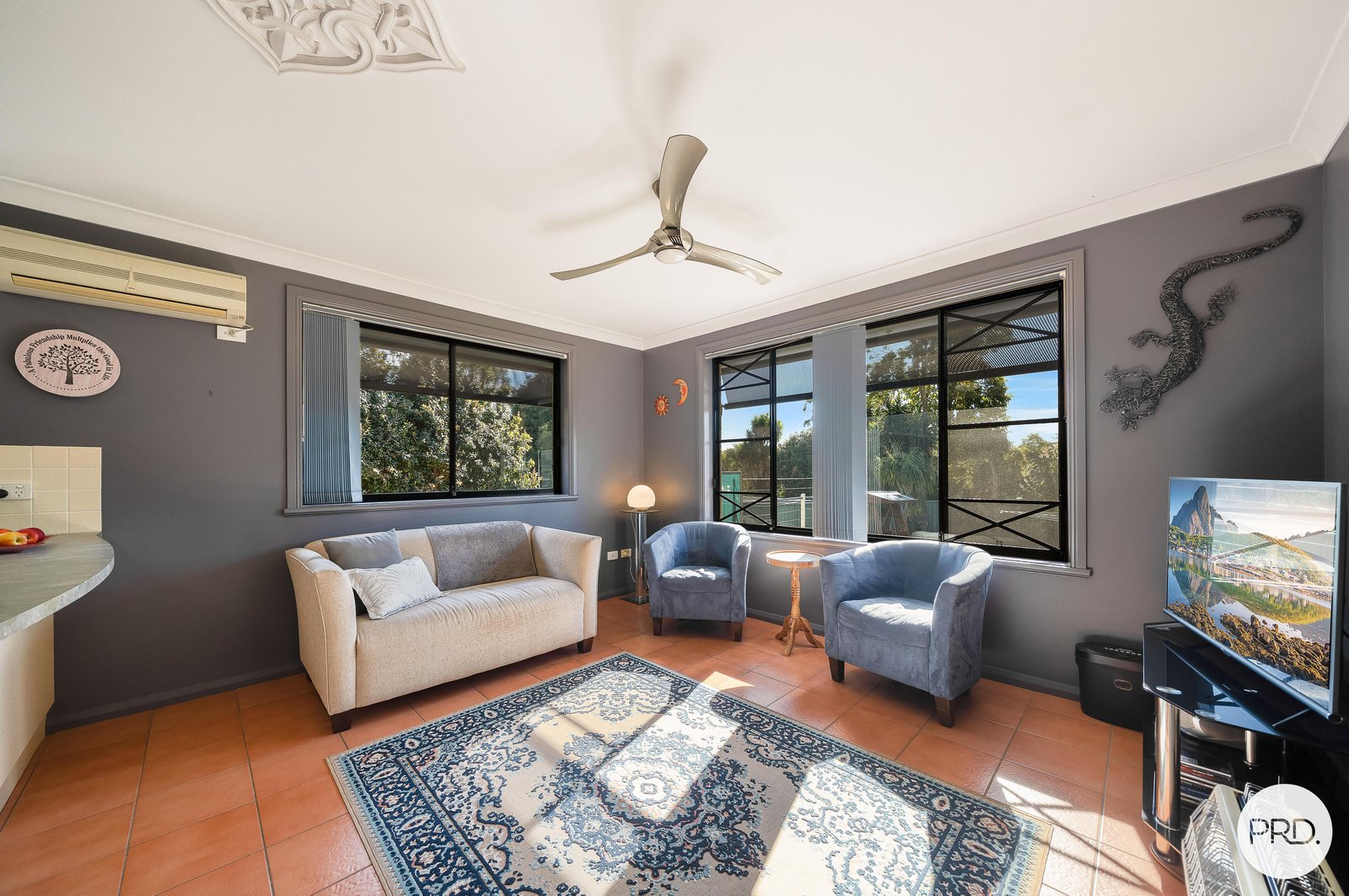 17 Diamentina Way LAKEWOOD 8