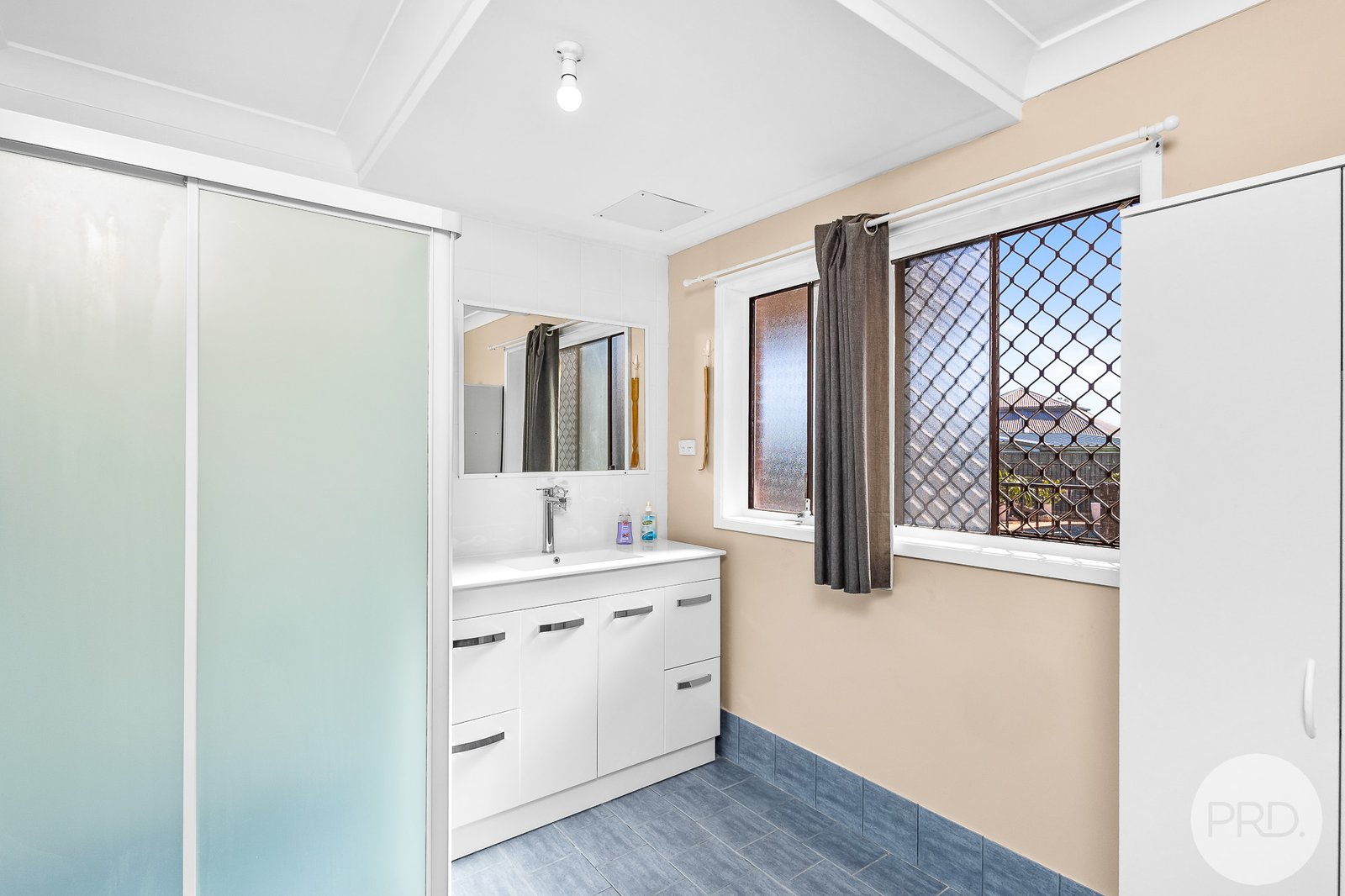 17 Diggers Drive TANILBA BAY 5