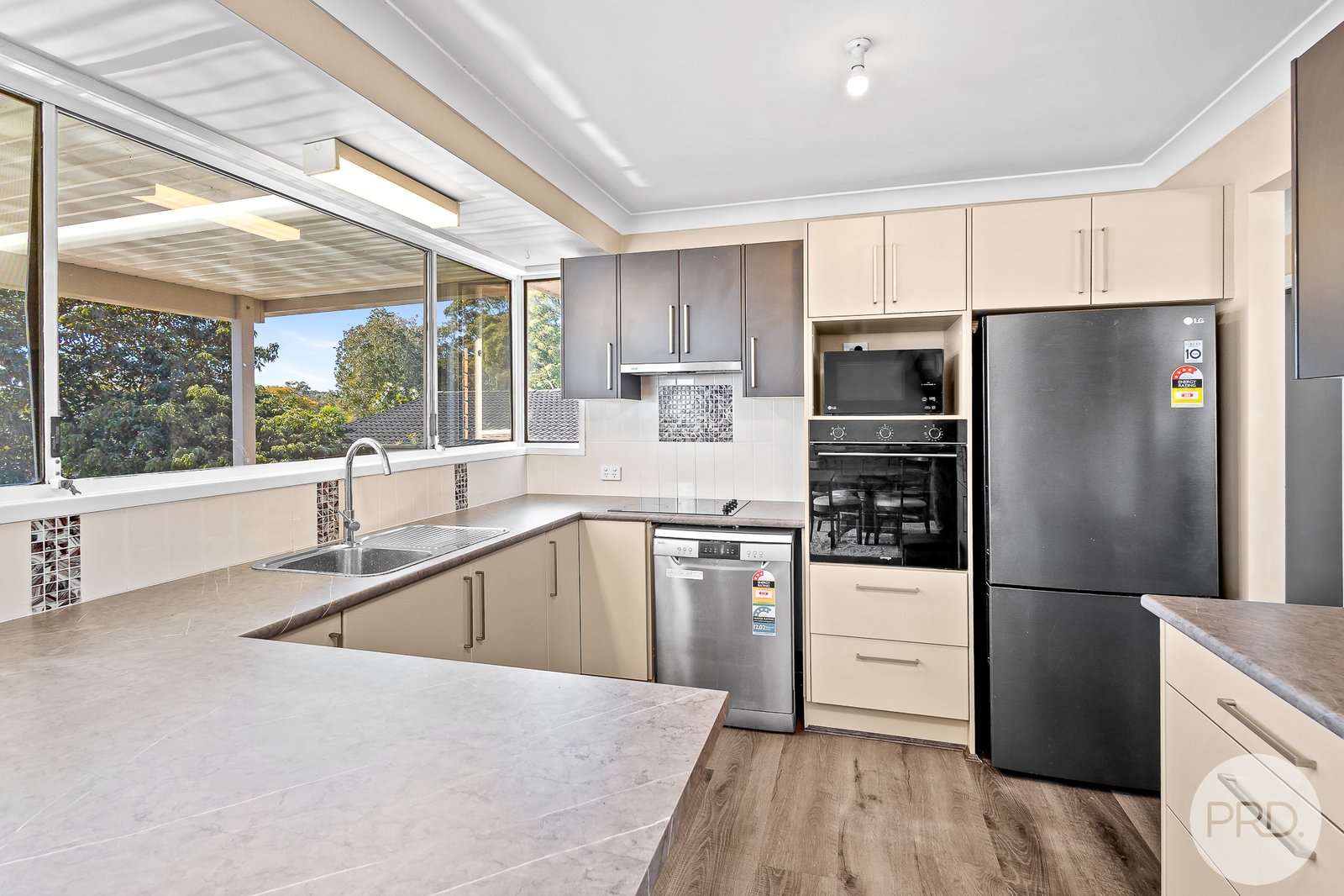 17 Diggers Drive TANILBA BAY 6