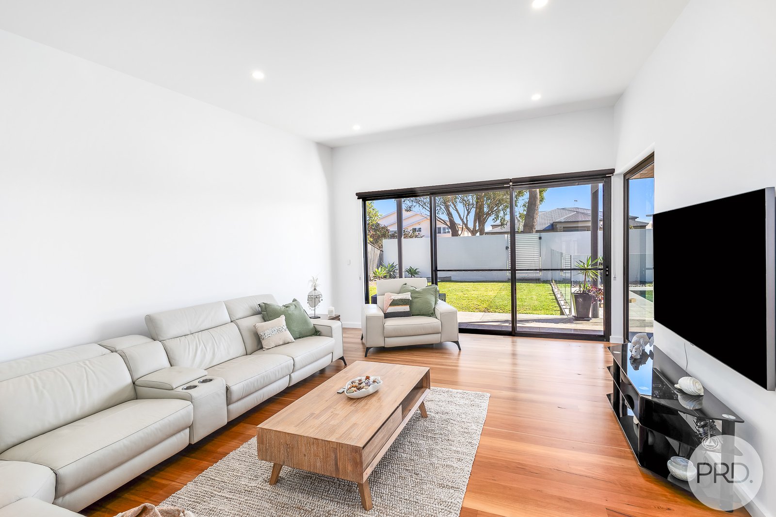 17 Dockside Avenue CORLETTE 4