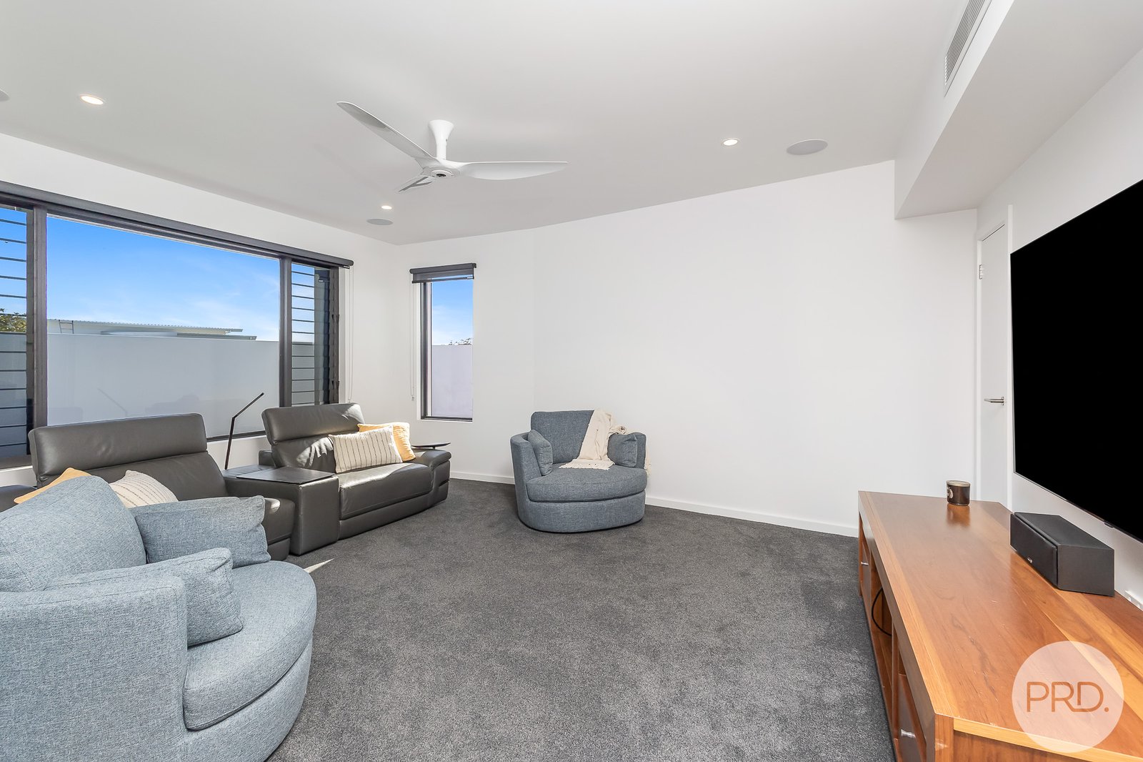 17 Dockside Avenue CORLETTE 17