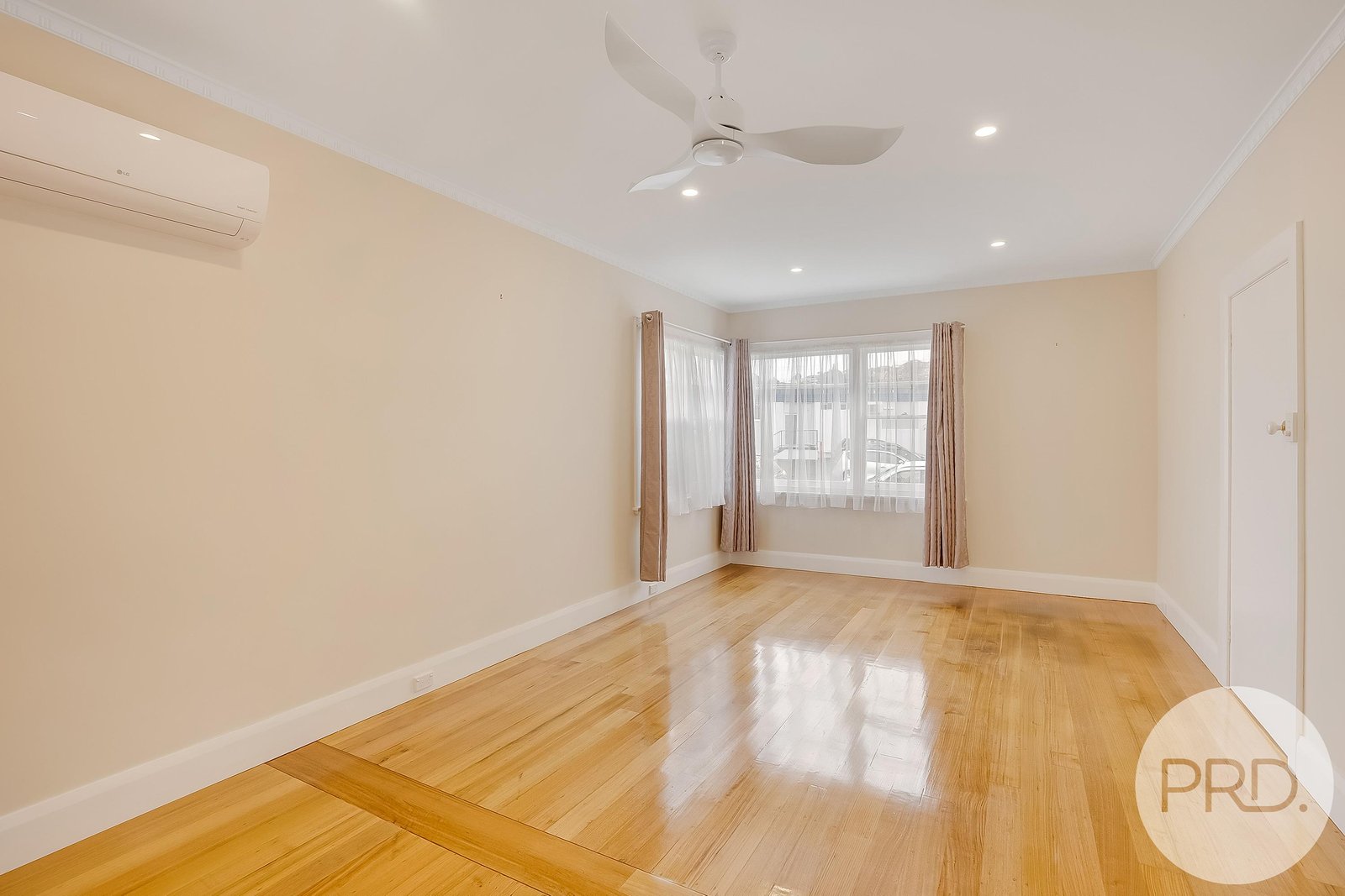 1/7 Douglas Street BELLERIVE 2