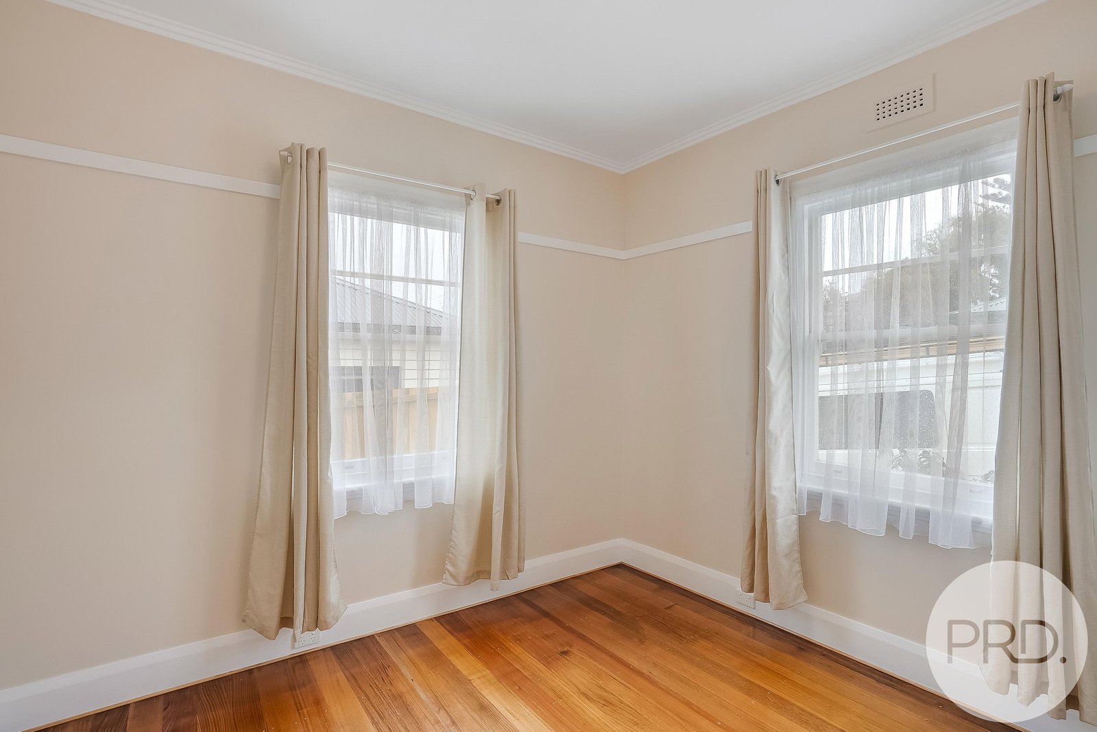 1/7 Douglas Street BELLERIVE 8