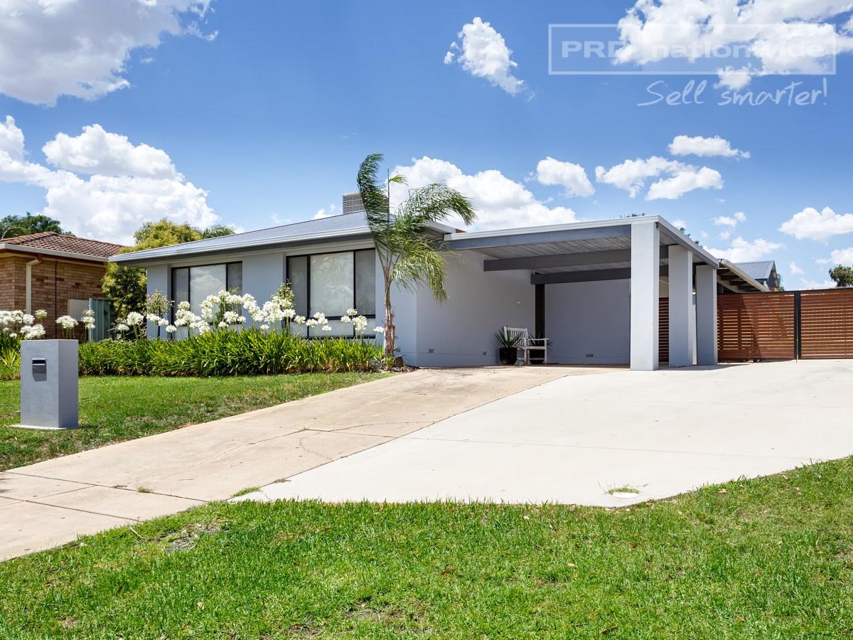 17 Dove Street MOUNT AUSTIN 1