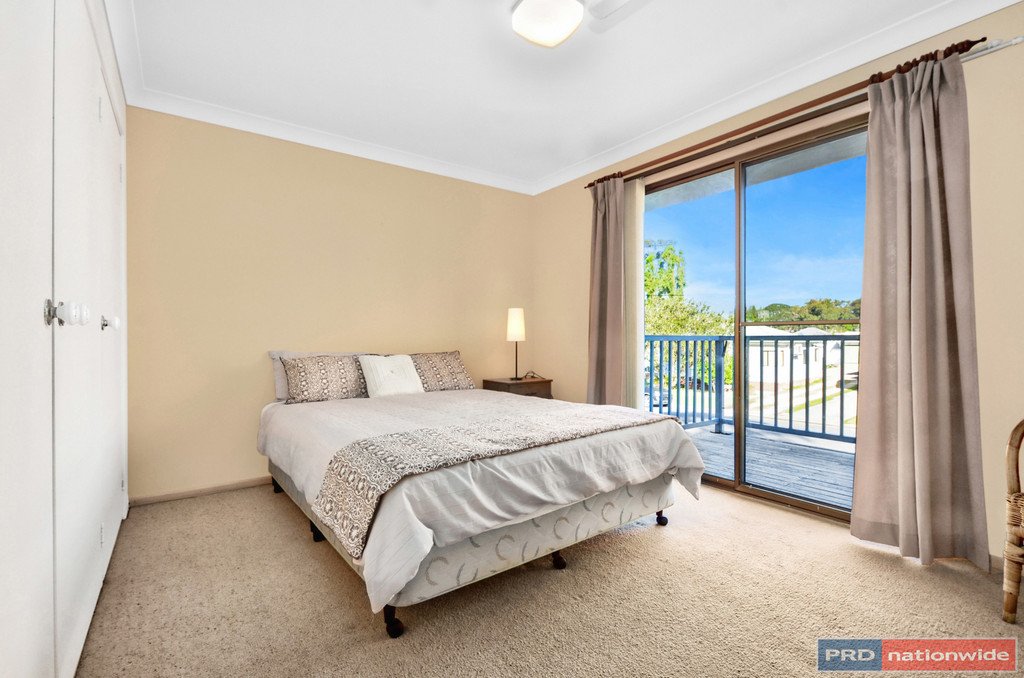 17 Eames Avenue NORTH HAVEN 6