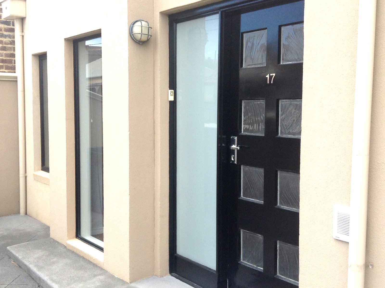 Gallery: 17 Earl Street