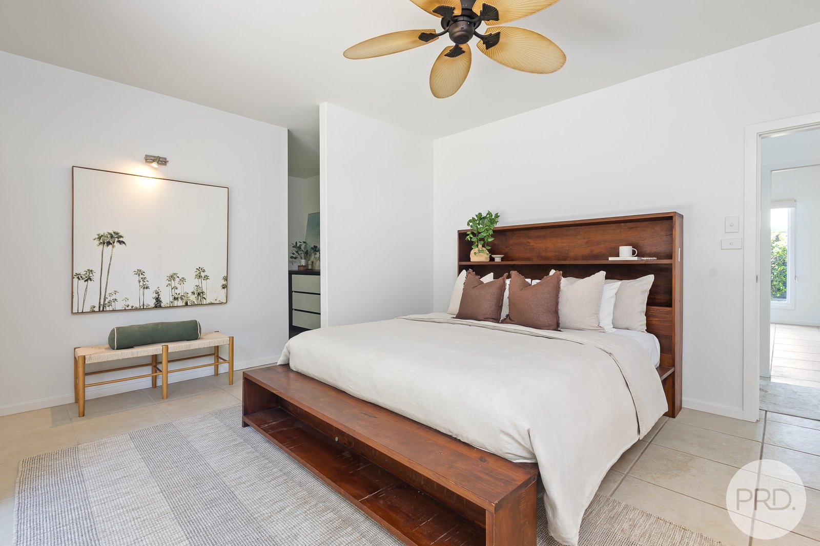 17 Echo Place ONE MILE 19