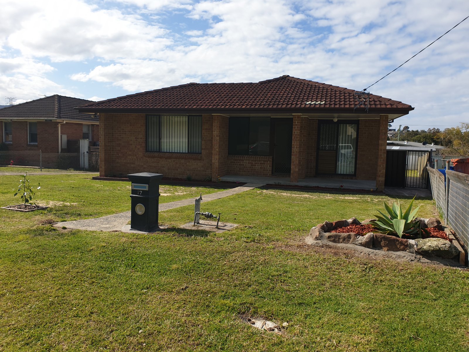 17 Echuca Cr  KOONAWARRA 1