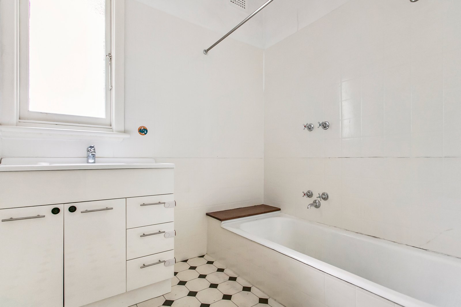 Gallery: 17 Edithvale Road