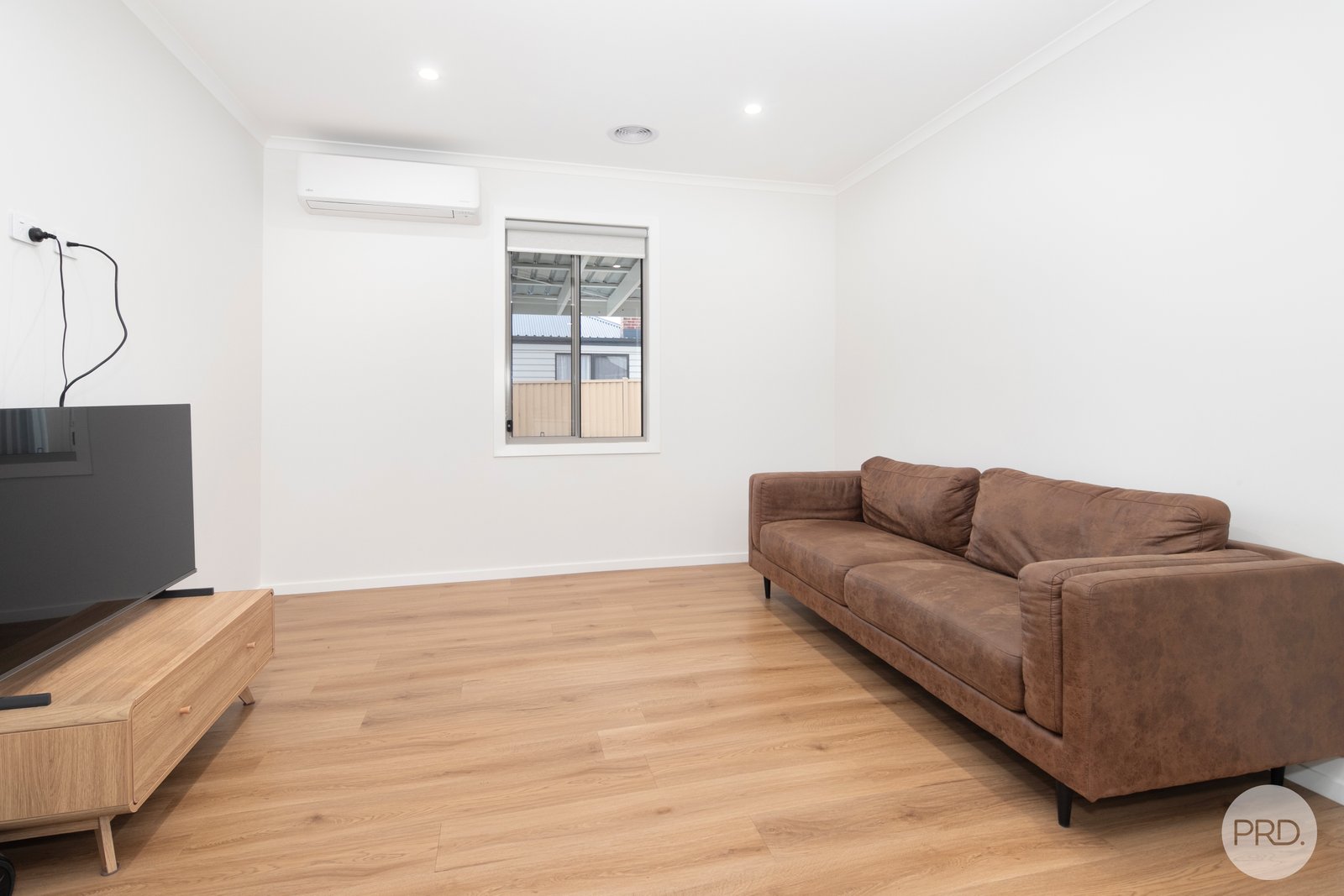 1/7 Edwards Street SEBASTOPOL 4