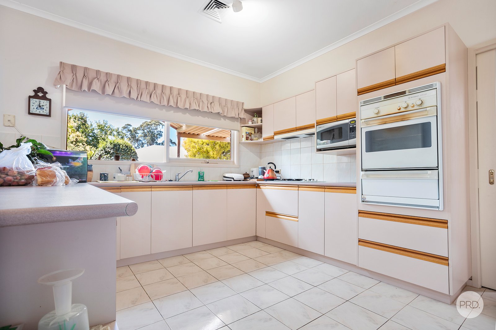 17 Edwina Court SPRING GULLY 3