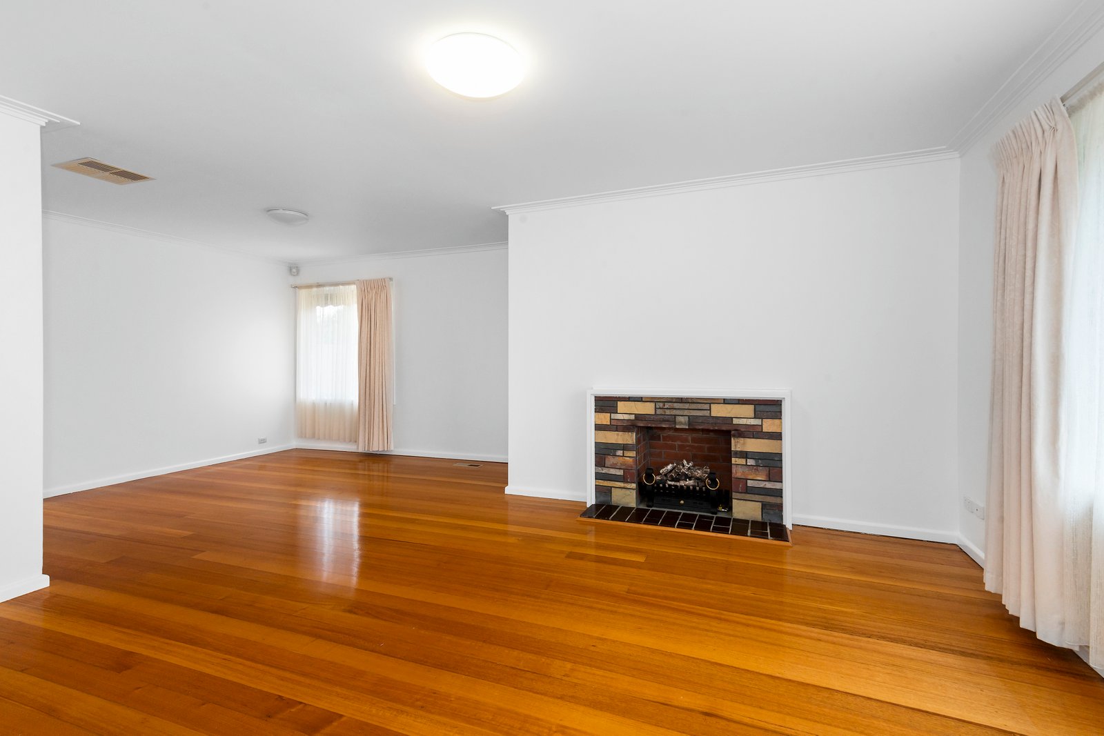 Gallery: 17 Eildon Road