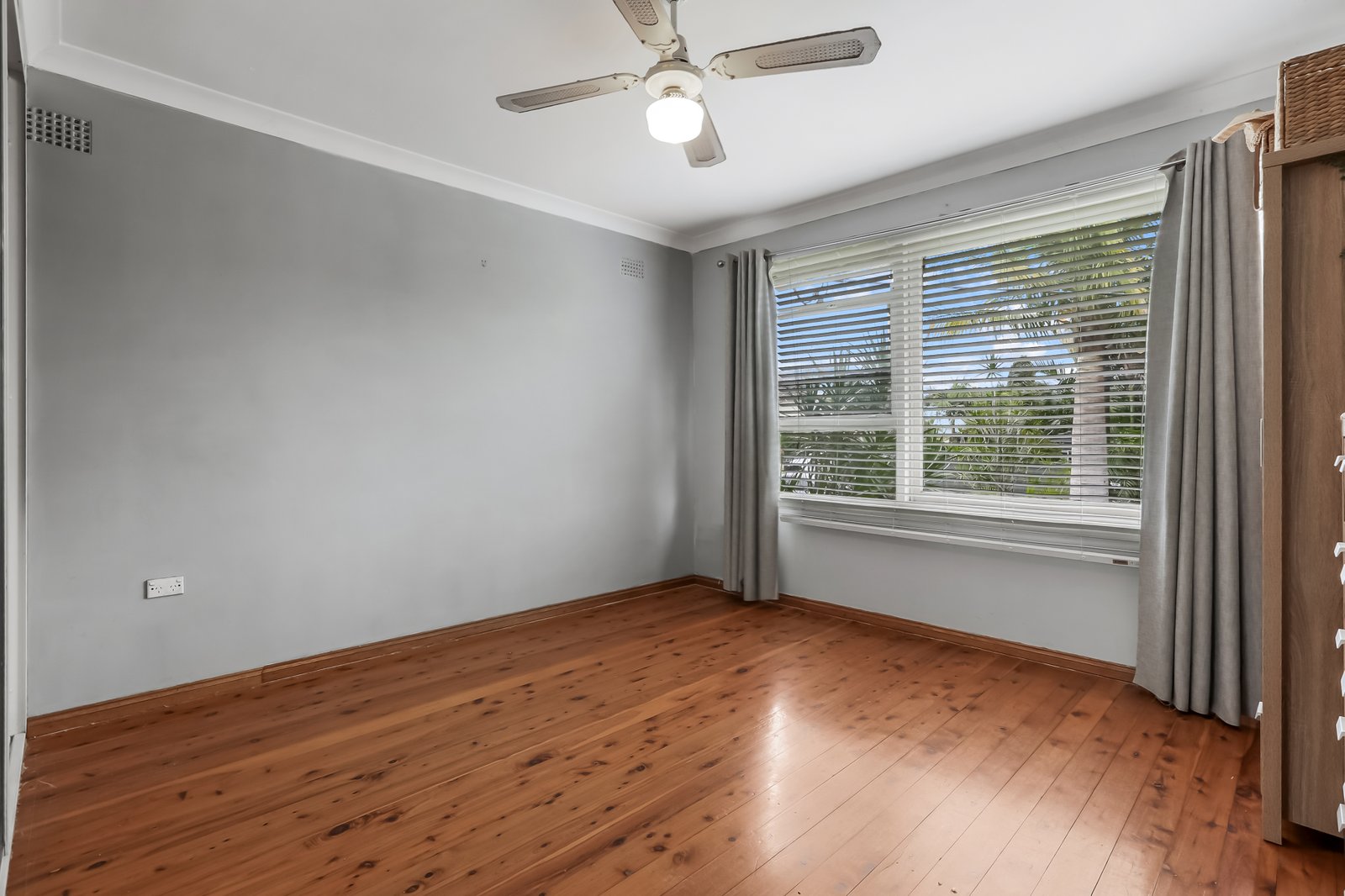 17 Elouera Crescent KANAHOOKA 5