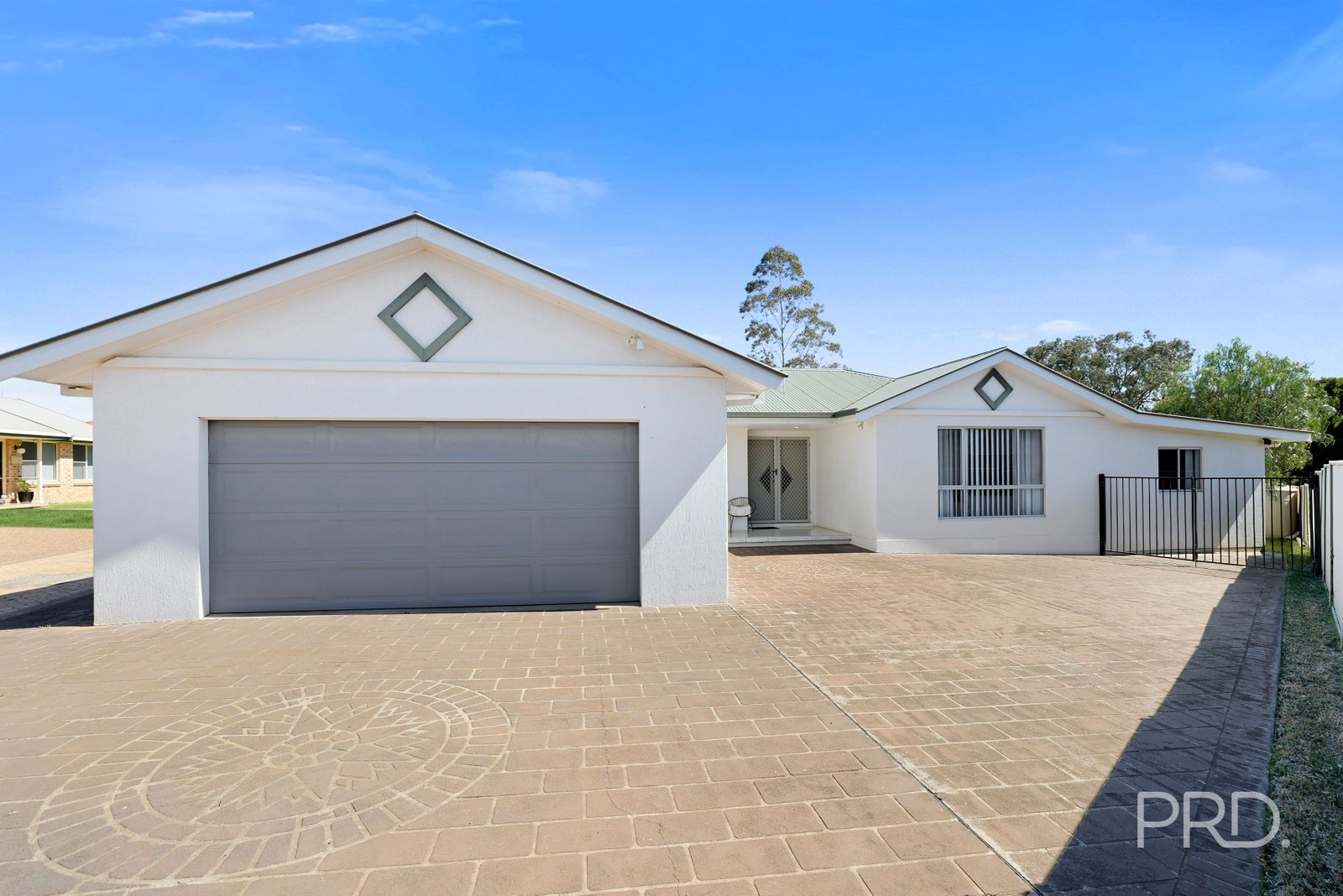 17 Eureka Place HILLVUE 1