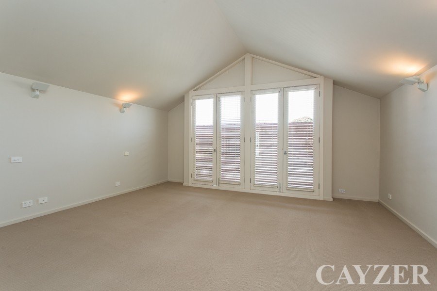 Gallery: 17 Faussett Street