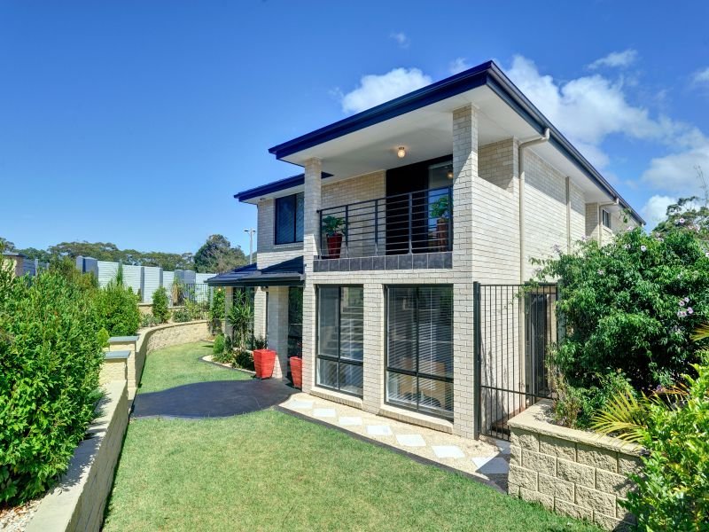 17 Fingal Street NELSON BAY 2