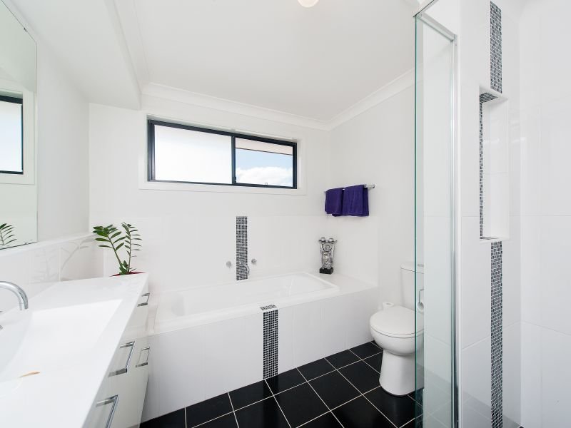17 Fingal Street NELSON BAY 18