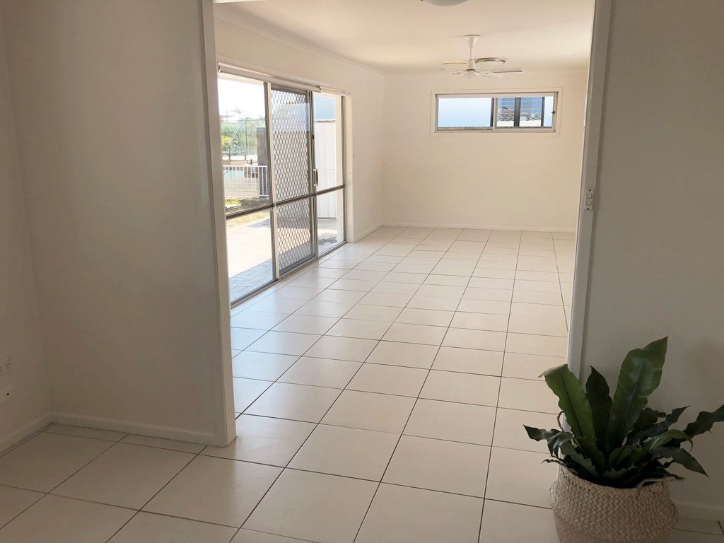 17 Flamingo Key BROADBEACH WATERS 6