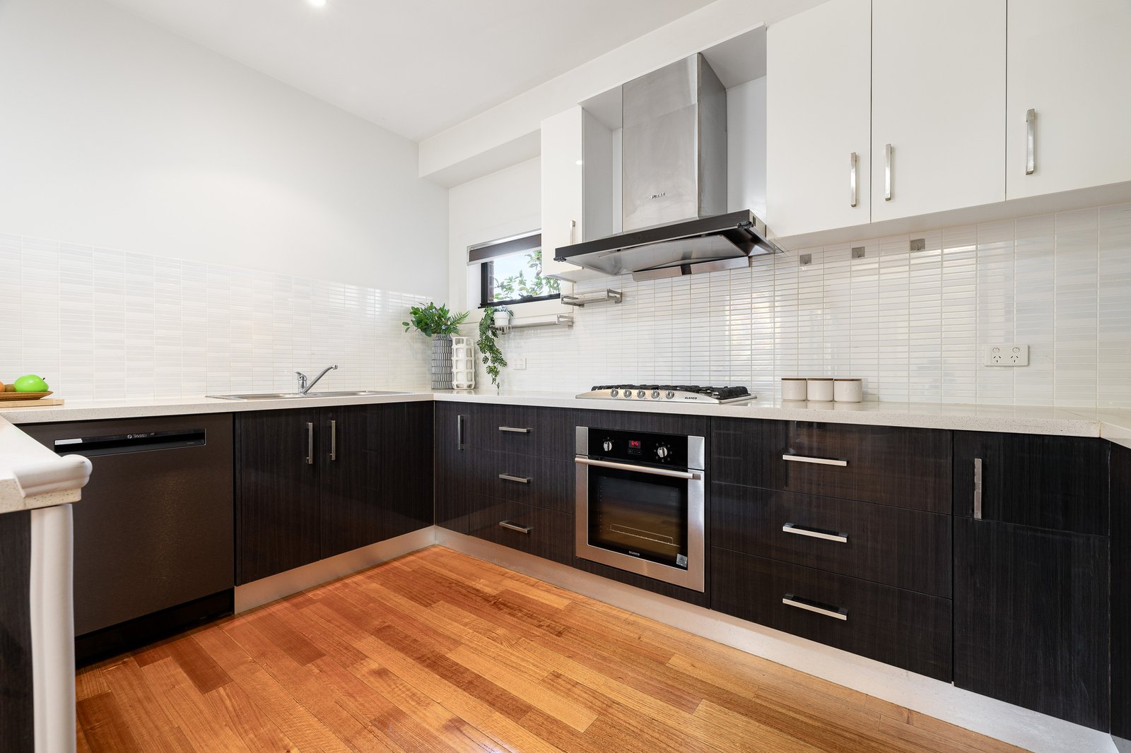 Gallery: 1/7 Fletcher Court