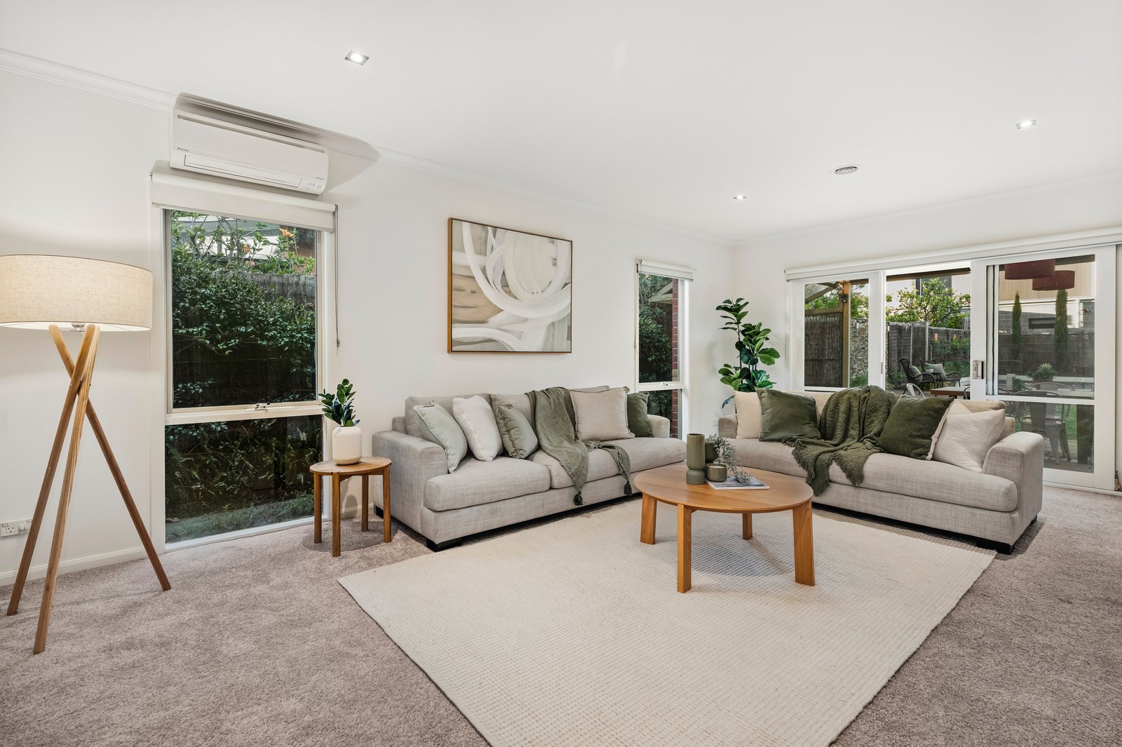 Gallery: 17 Folkestone Crescent