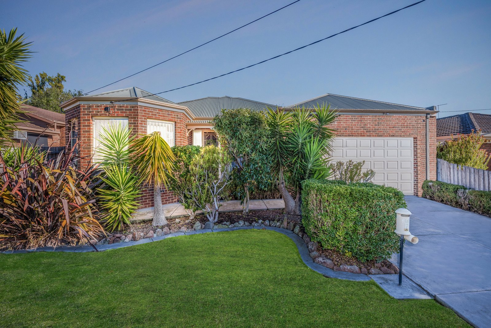 Gallery: 17 Fordview Crescent