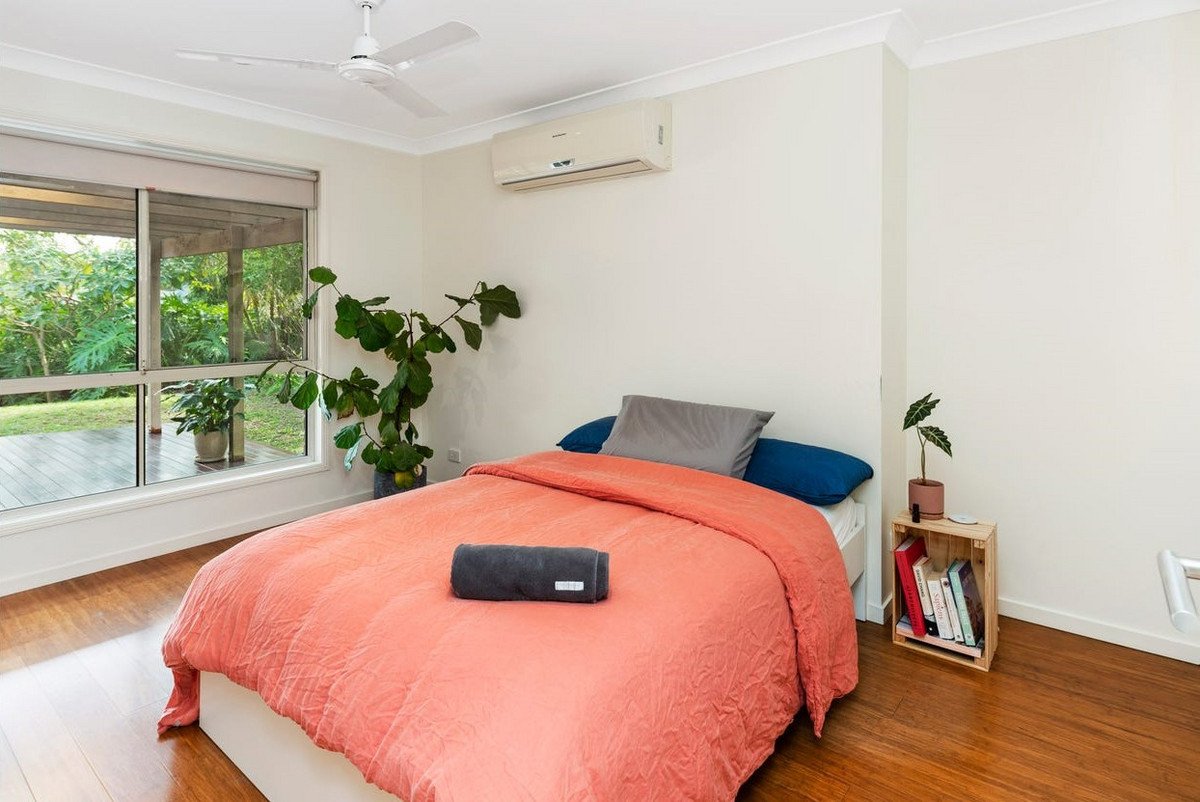 17 Forest Hills Court Parkwood 18