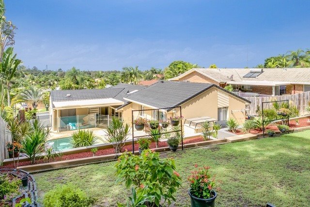 17 Foxhill Court CARRARA 15