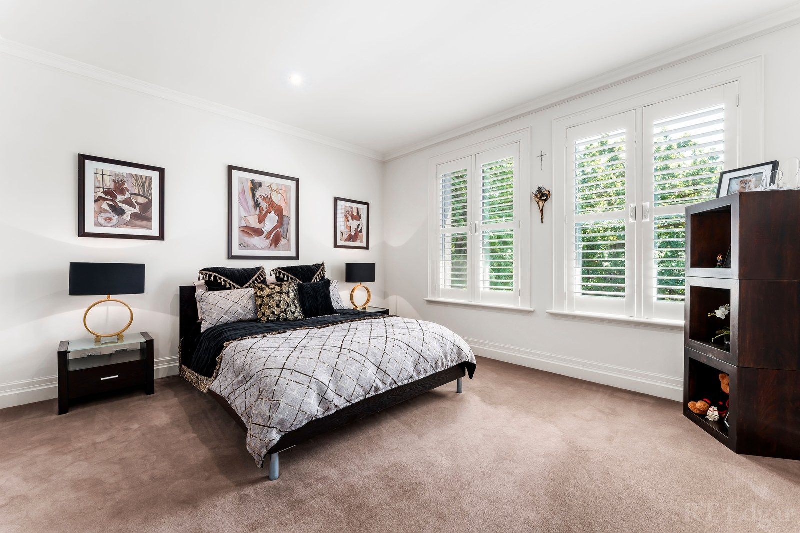 Real Estate and Property in 17 Fraser Street, Malvern, VIC