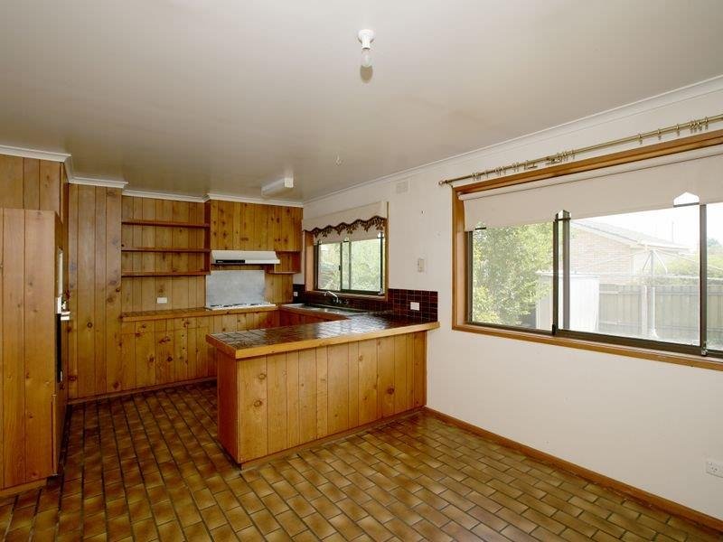 17 Fraser Street MOUNT AUSTIN 2