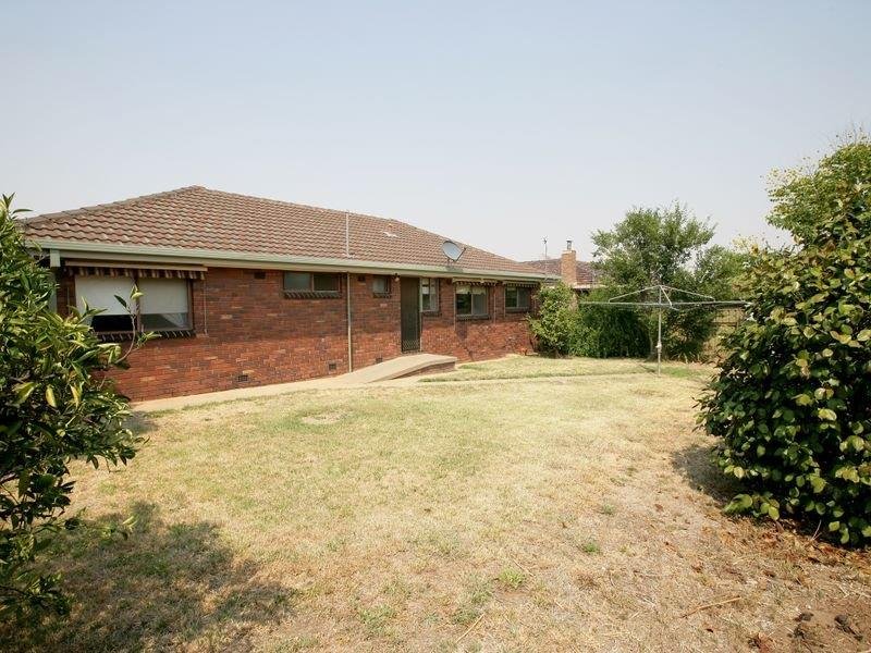 17 Fraser Street MOUNT AUSTIN 8