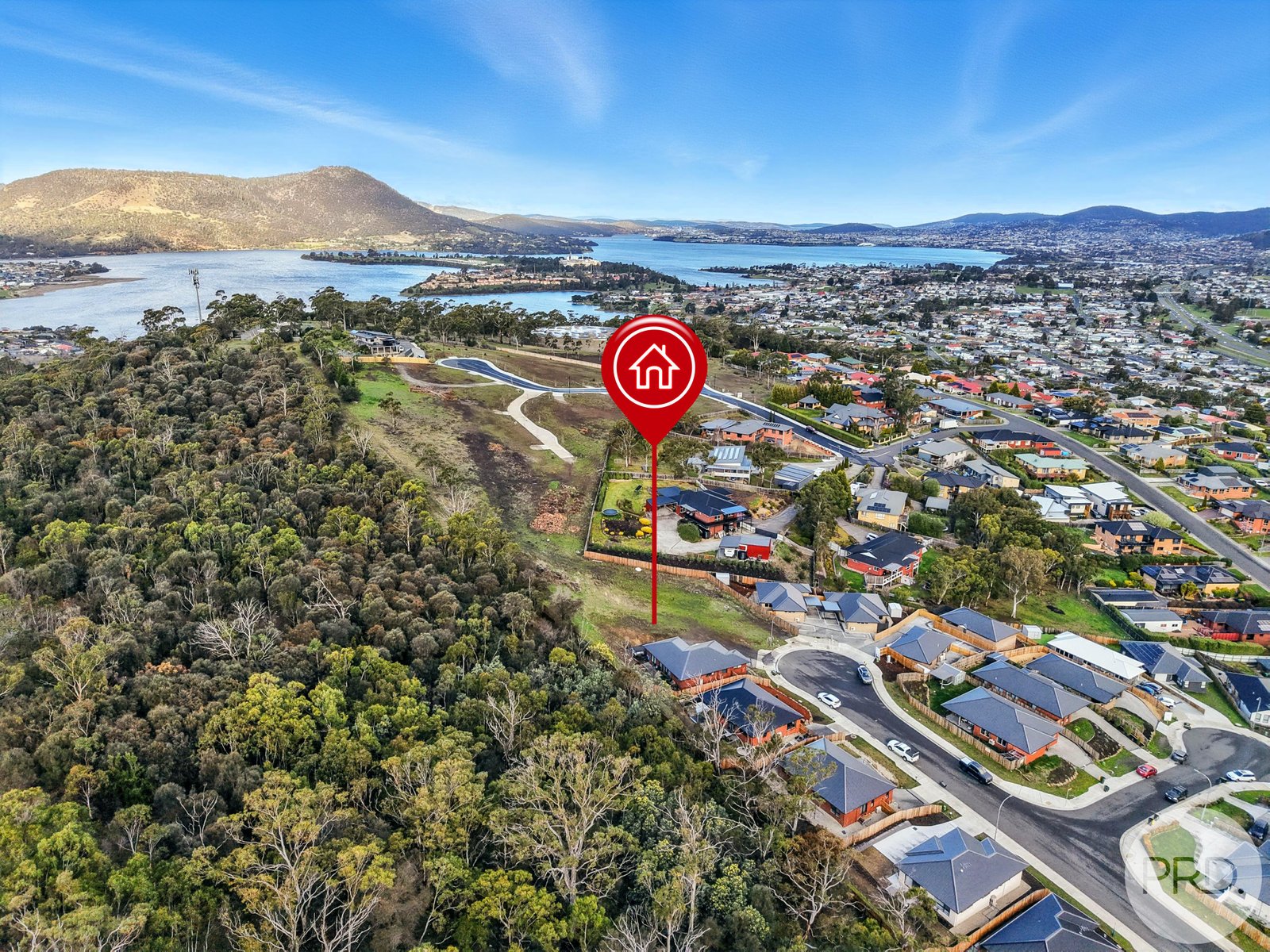 17 Fryett Drive CLAREMONT 8