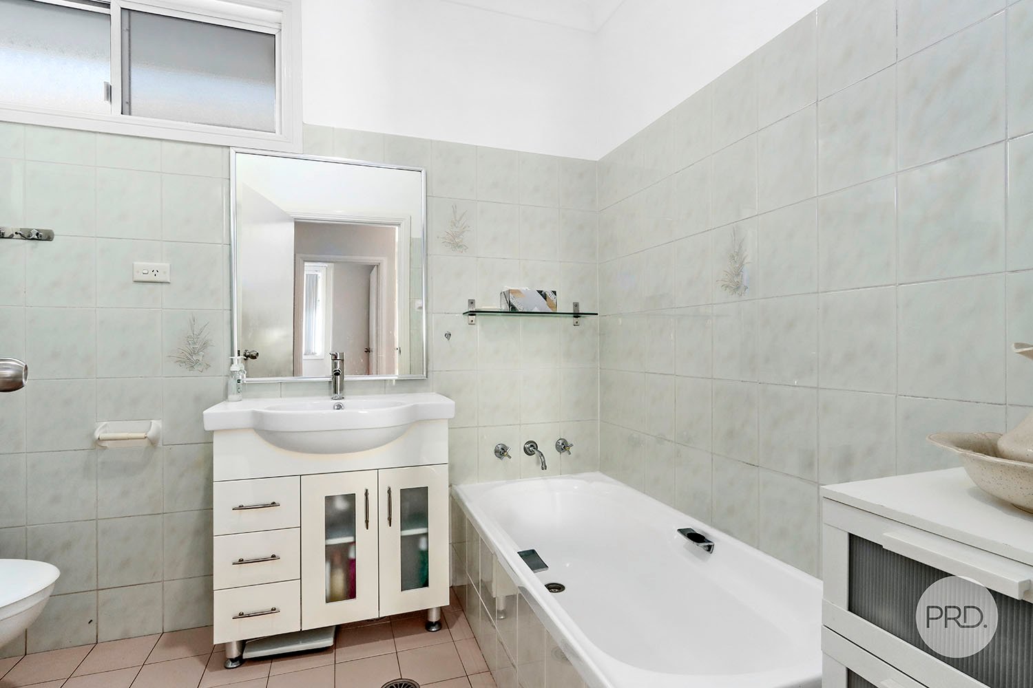 1/7 Gardinia Street BEVERLY HILLS 6