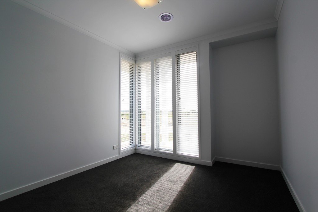 17 Gitsham Street Lucas 7