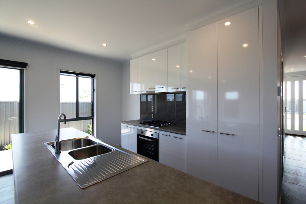 17 Gitsham Street Lucas 2