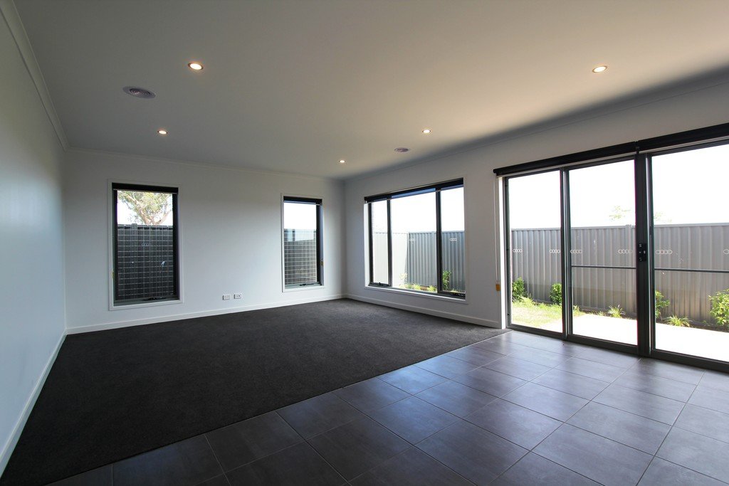 17 Gitsham Street Lucas 4