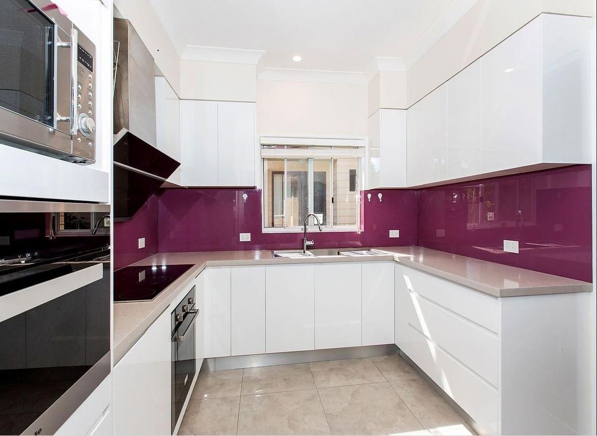 17 Glen Road OATLEY 1