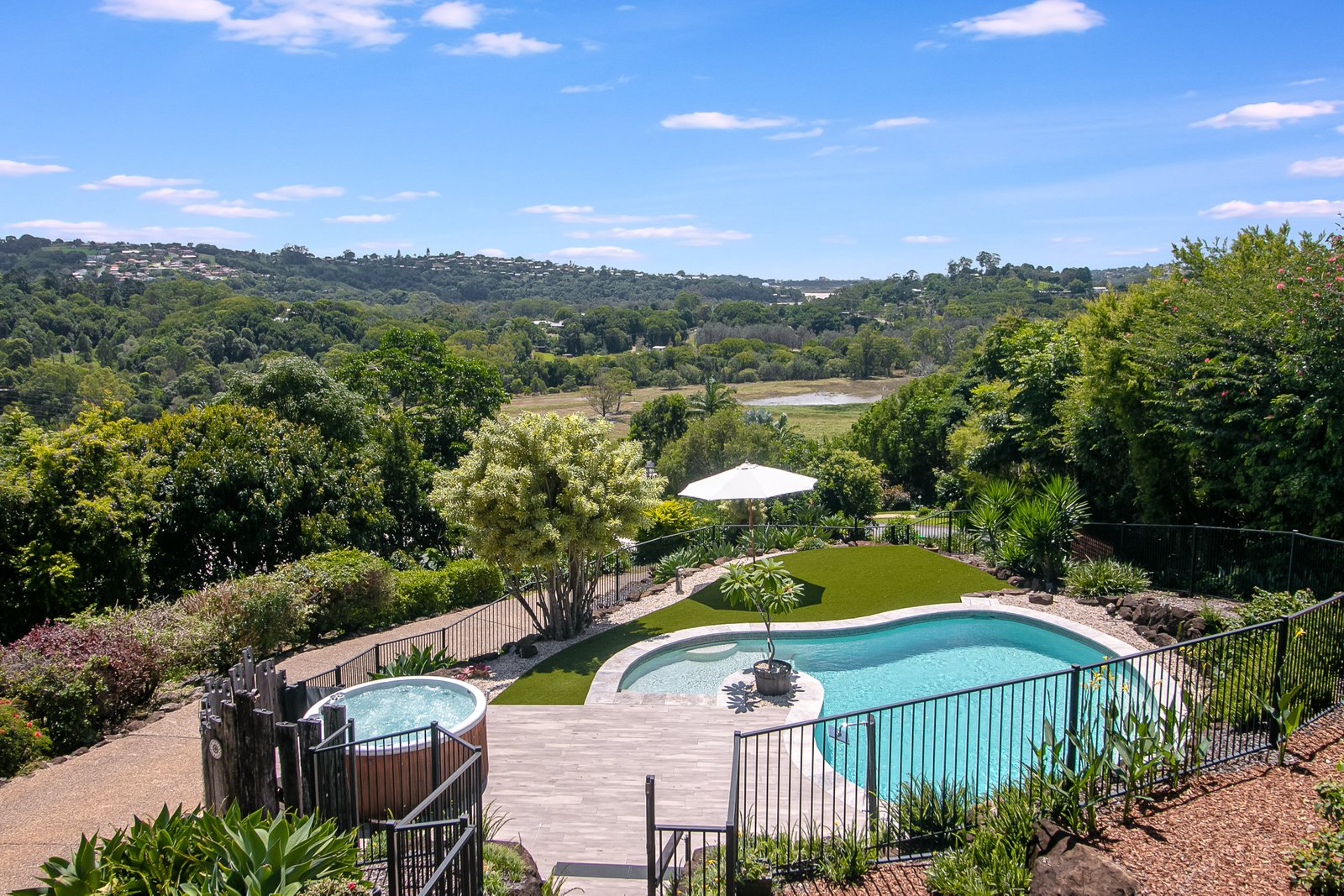 17 Glenbrae Drive TERRANORA 18